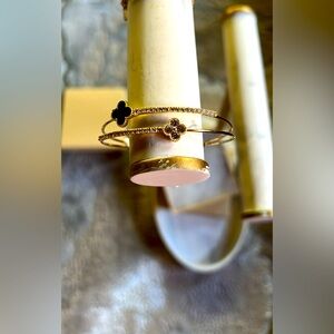 Copper Elegant Inlay Solid Color Zircon Bangle in Black New